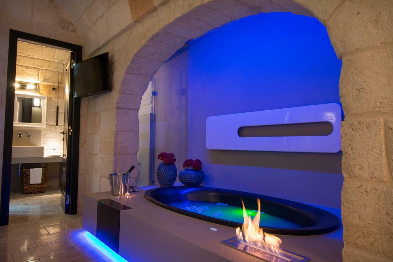 Suite Conte Cavour Monopoli Εξωτερικό φωτογραφία