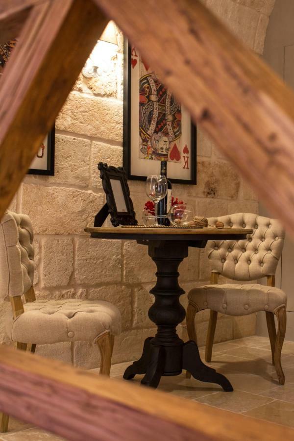 Suite Conte Cavour Monopoli Εξωτερικό φωτογραφία