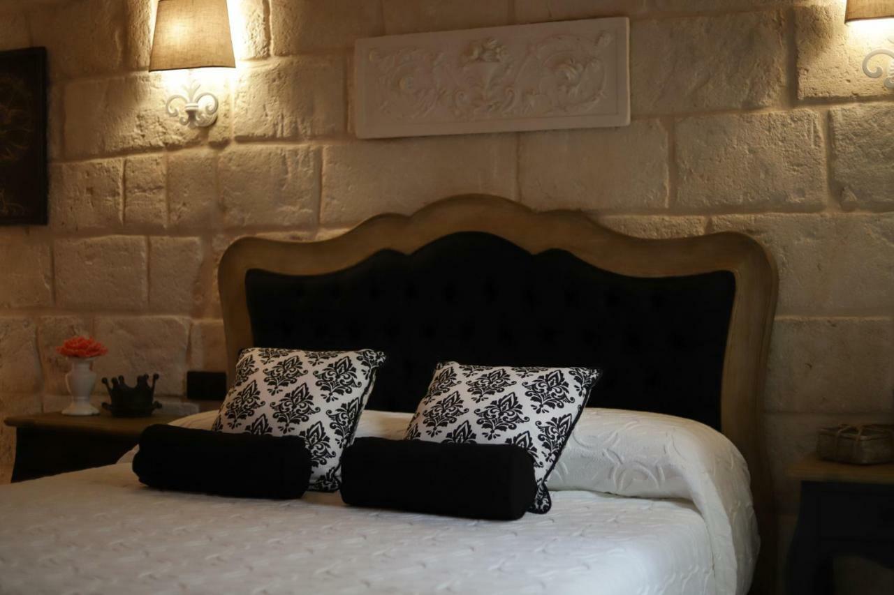 Suite Conte Cavour Monopoli Εξωτερικό φωτογραφία